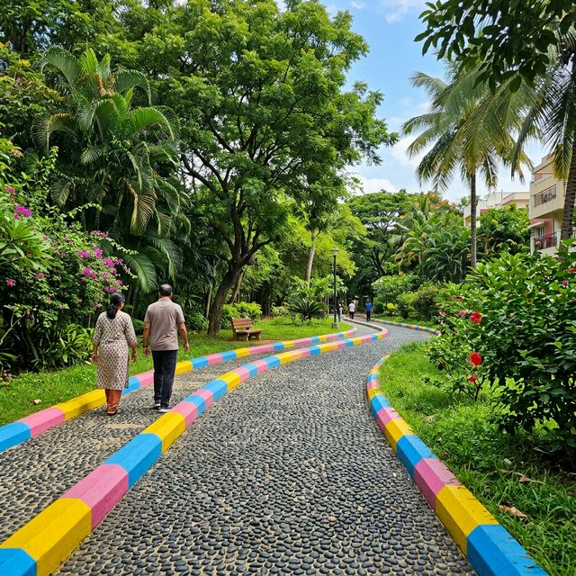 Girinagar Park walking track